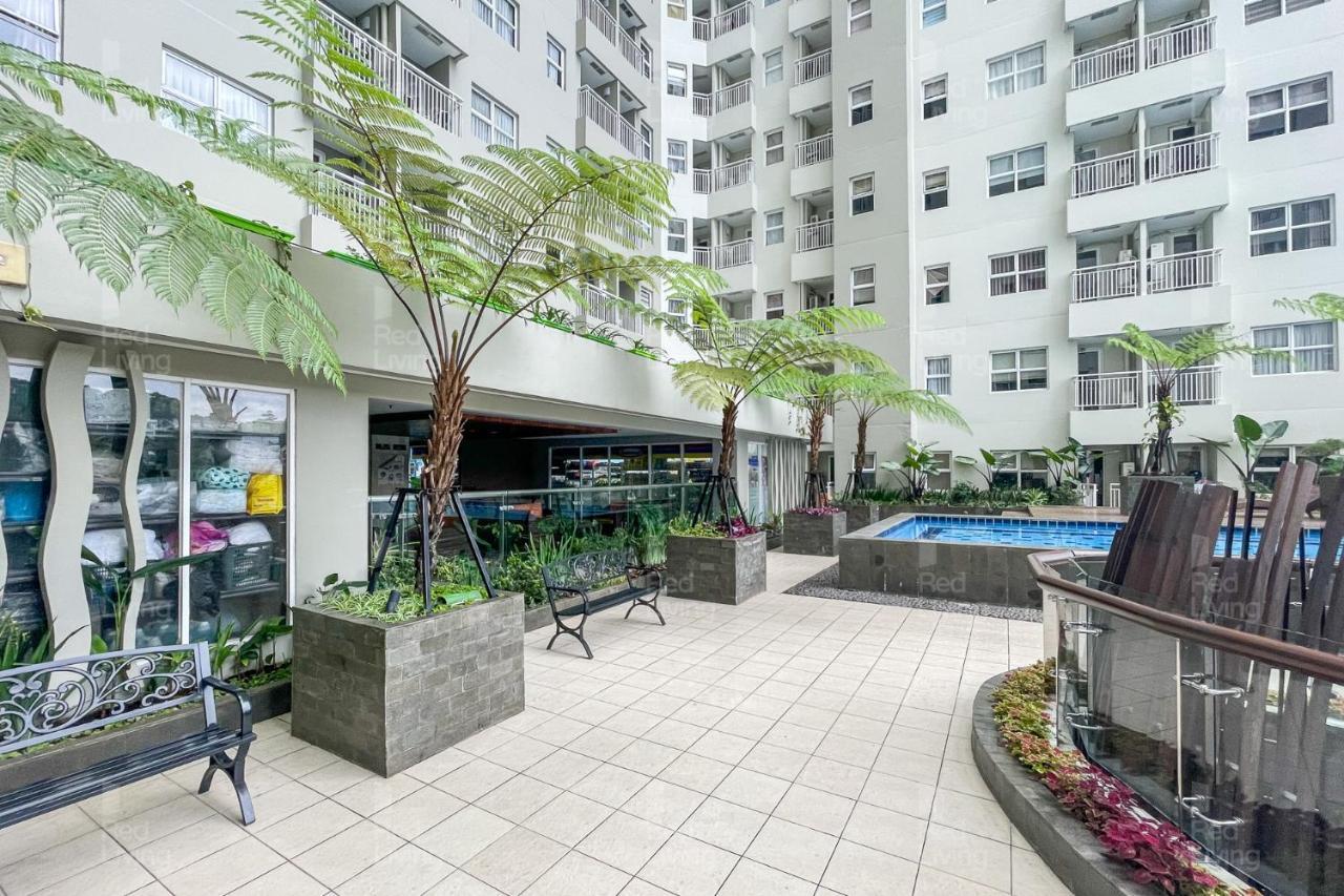 Redliving Apartemen Parahyangan Residence - Anton Rooms Bandung Zewnętrze zdjęcie